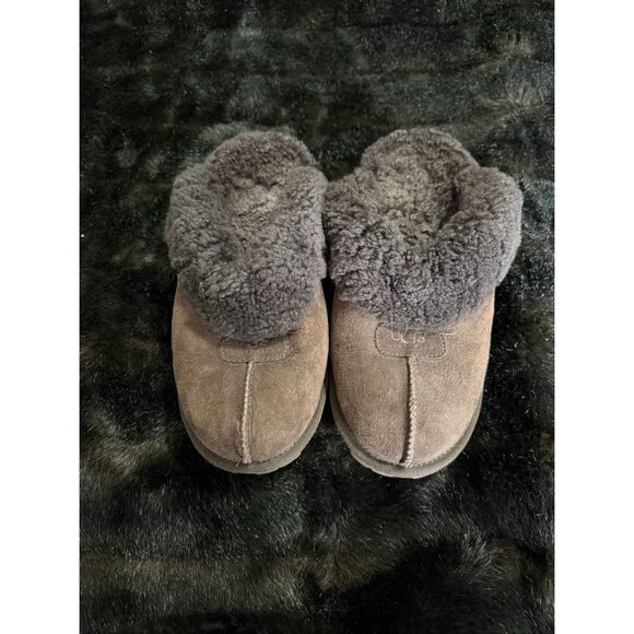UGG women’s coquette shearling slippers shoes brown size 7 comfortable cozy warm - Picture 1 of 4